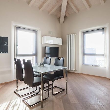 Sant'Orsola Suites Apartments โบโลญญา ภายนอก รูปภาพ